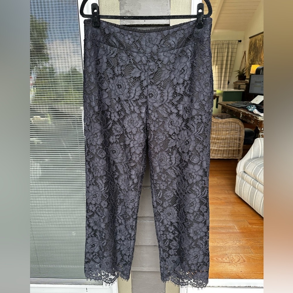 Soft Surroundings Black and Navy Lace Elastic Waist Cropped Pants Women's Large‎